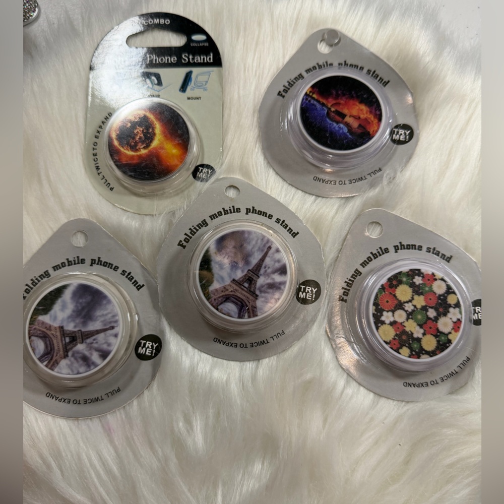 🩷5/$10 Folding Mobile Phone Stand - Eiffel Tower Design